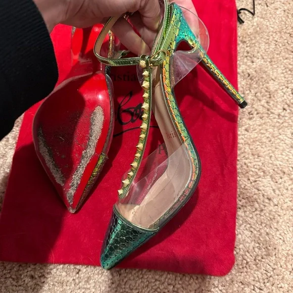 Christian Louboutin Green and Gold Heels with Metallic Accents - Picture 3 of 13